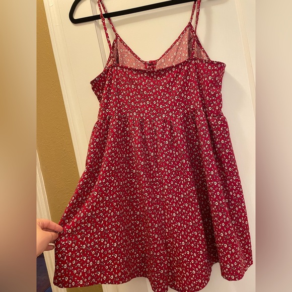 SHIEN 0XL Red Floral Ditsy Romper Dress / Excellent Condition ❤️🌹 - Picture 2 of 10